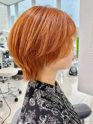 ショート 金子 芽威のヘアスタイル