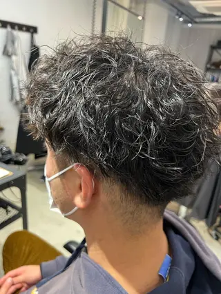パーマ メンズ オタク特化美容師💟 チバコナツのヘアスタイル