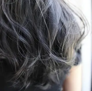 セミロング カラー 新生活応援★半額/ 25歳以下　“内間”のヘアスタイル