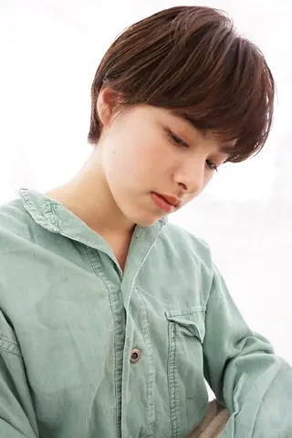 ショート カラー レイヤーカット✂️ 横浜No1♡下鳥翔子のヘアスタイル