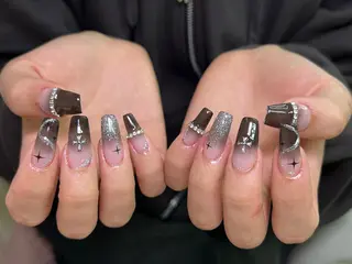 ネイル lucky nail 歌舞伎町のネイルデザイン