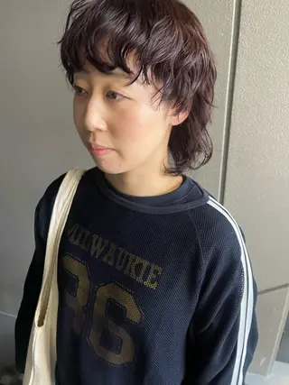 ショート カラー 💓パーマ，💗 レイヤーカットのヘアスタイル