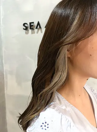 ロング カラー 中川 もえか【明石】のヘアスタイル