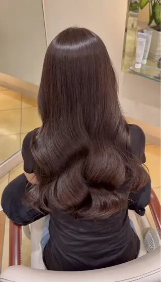 ロング 池田 早穂のヘアスタイル