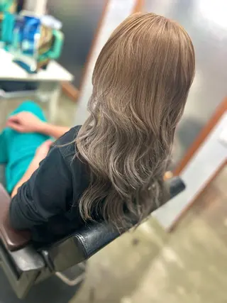 セミロング カラー Style Tのヘアスタイル