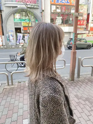 セミロング カラー ✨髪質改善専門店✨ QOLU✨のヘアスタイル