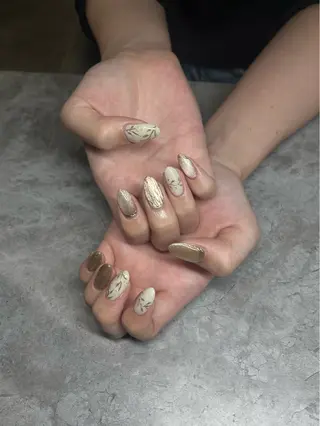 ネイル irohanail三条河原町店所属・IROHA NAIL makoのネイルデザイン