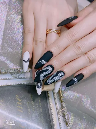 ネイル エムズ ハヤシのネイルデザイン