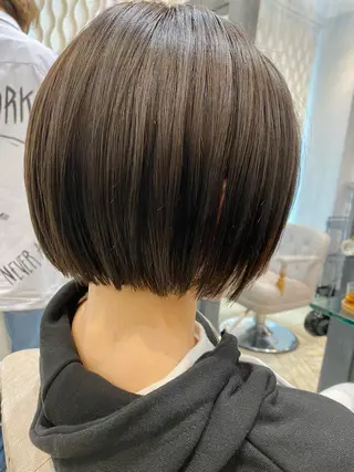 ショート くびれショート・ボブ カットorパーマ特化のヘアスタイル