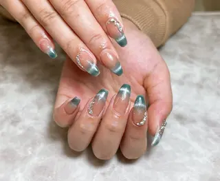 ネイル C Cのネイルデザイン