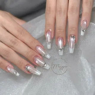 ネイル Maggie Nail🦩のネイルデザイン