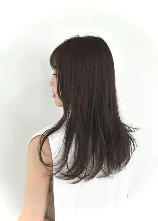 ロング カラー TRENCH　相澤 果歩のヘアスタイル