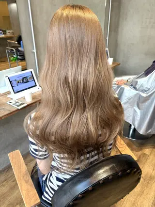 ロング 井上 麻帆のヘアスタイル
