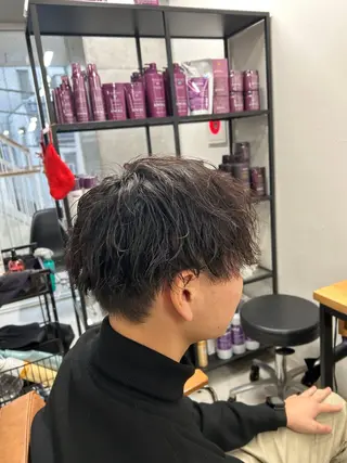 パーマ メンズ カズキ🌼曲がる 縮毛矯正のヘアスタイル