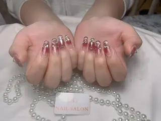 ネイル 💕鈴木ユリ パラジェル/オフ無料のネイルデザイン