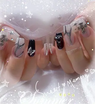 ネイル Chill Nailsalonのネイルデザイン