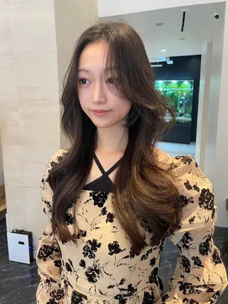ロング 韓国✖️網紅🖤 パーマYURIYAのヘアスタイル