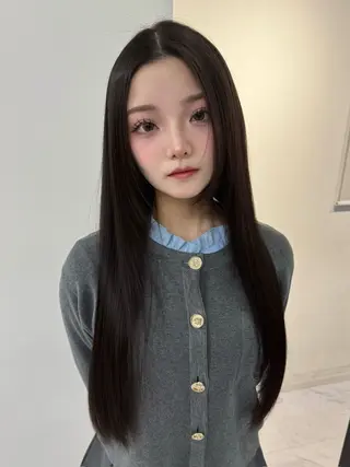 ロング Rita/髪質改善 /透明感カラーのヘアスタイル
