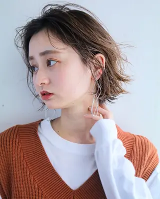 ショート カラー ウルフレイヤーカット /チヒロのヘアスタイル