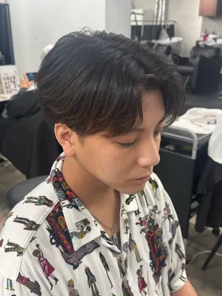 パーマ メンズ 岩佐 柚太のヘアスタイル