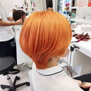 ショート カラー 推しアニメカラー🌈 ツヤ透明感カラー🦄のヘアスタイル