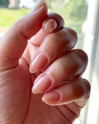 ネイル 新山 聖のネイルデザイン