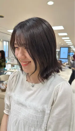 ショート カラー 艶髪 黄金比みくのヘアスタイル