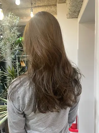 ロング カラー 狩野 羅夢のヘアスタイル