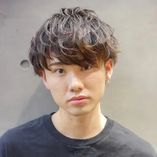 カラー パーマ メンズ スパイラル波巻き パーマ井本汰壱のヘアスタイル