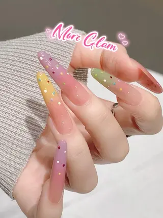 ネイル MoreGlam ネイルのネイルデザイン