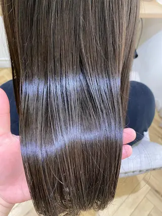 レイヤーカット 🇰🇷SAYAのヘアスタイル