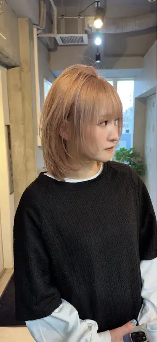 ショート カラー AIRI/難波/ ハイトーン/髪質改善のヘアスタイル