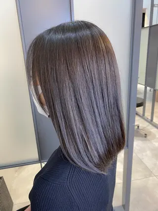 セミロング カラー 【透明感、艶髪】西村 有司のヘアスタイル
