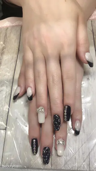 ネイル ✨アン ミユ✨のネイルデザイン