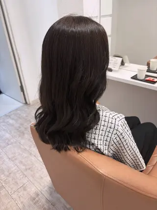 セミロング un knownのヘアスタイル