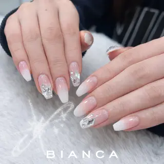 ネイル Bianca 川口 moe˖ ࣪⊹のネイルデザイン