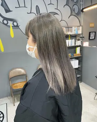 ロング カラー メンズ専門サロン wokeのヘアスタイル