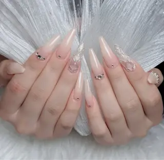 ネイル Lenie Nail Okuboのネイルデザイン