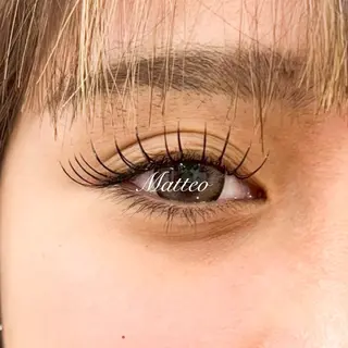 マツエク・マツパ まつ毛🖤眉毛屋さん Matteo🎀✨のマツエク・マツパデザイン