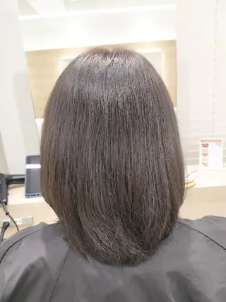 ミディアム ほんま ひろみのヘアスタイル