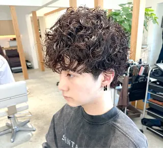 ミディアム パーマ メンズ 服部 雄輝のヘアスタイル