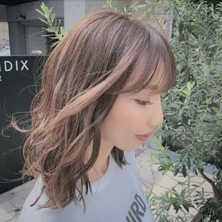 ミディアム カラー Luana. 細澤のヘアスタイル