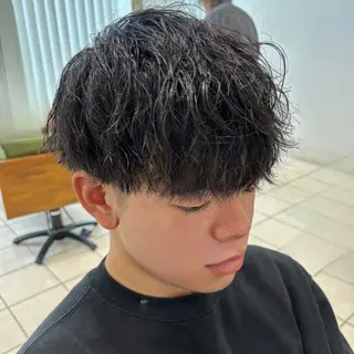 パーマ メンズ 安藤 太一のヘアスタイル