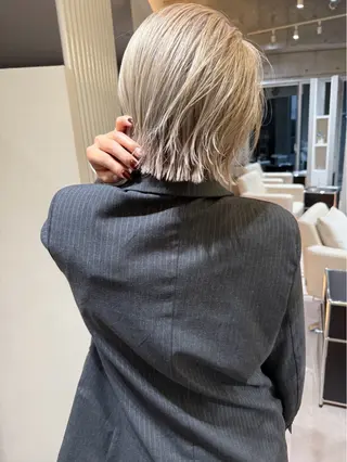 カラー ボブ/ fumino🎀のヘアスタイル