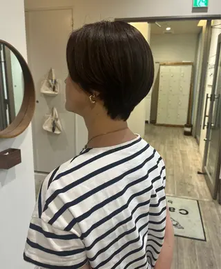ショート モモ🍑 レイヤー/ボブ/暖色のヘアスタイル