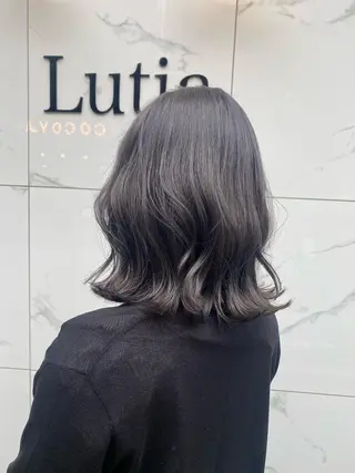 ミディアム カラー ヘアアレンジ 新宿⌇韓国風ヘア ⌇透明感カラーのヘアスタイル