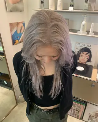 ロング momo/ 福岡天神美容室のヘアスタイル