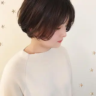 ショート カラー 市川 千夏のヘアスタイル