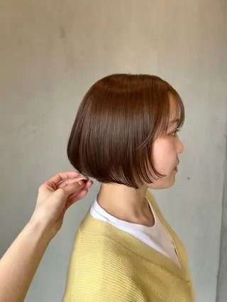ショート レイヤーカット/長岡 グレージュ/マユ🎀のヘアスタイル