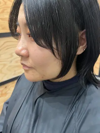 ミディアム カラー パーマ ヘアアレンジ メンズ キッズ ネイル マツエク・マツパ アイブロウ 久木原 ゆりのヘアスタイル